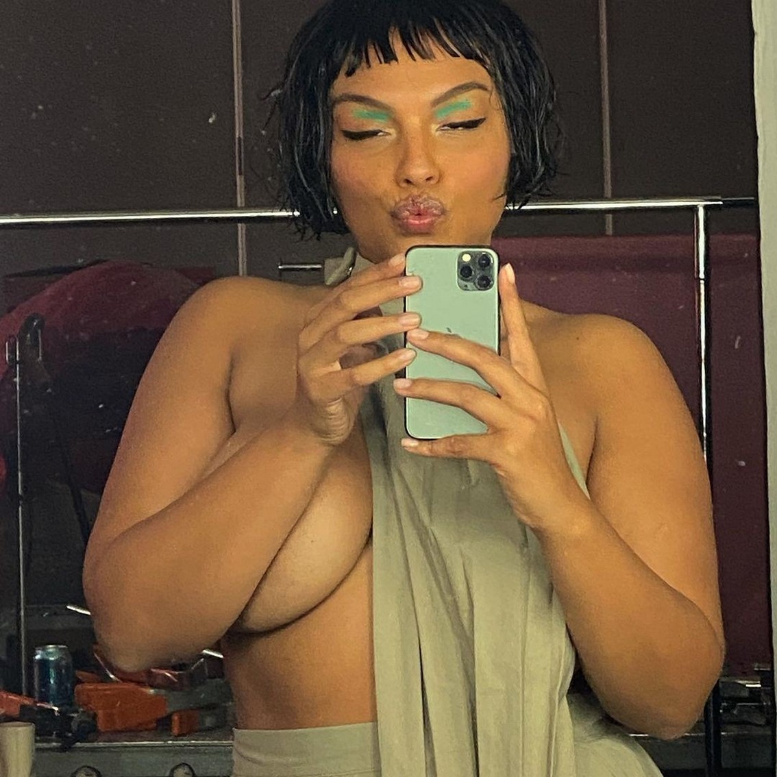 paloma-elsesser-nude-thefappening-cfd-13 Paloma Elsesser Leaked Nude