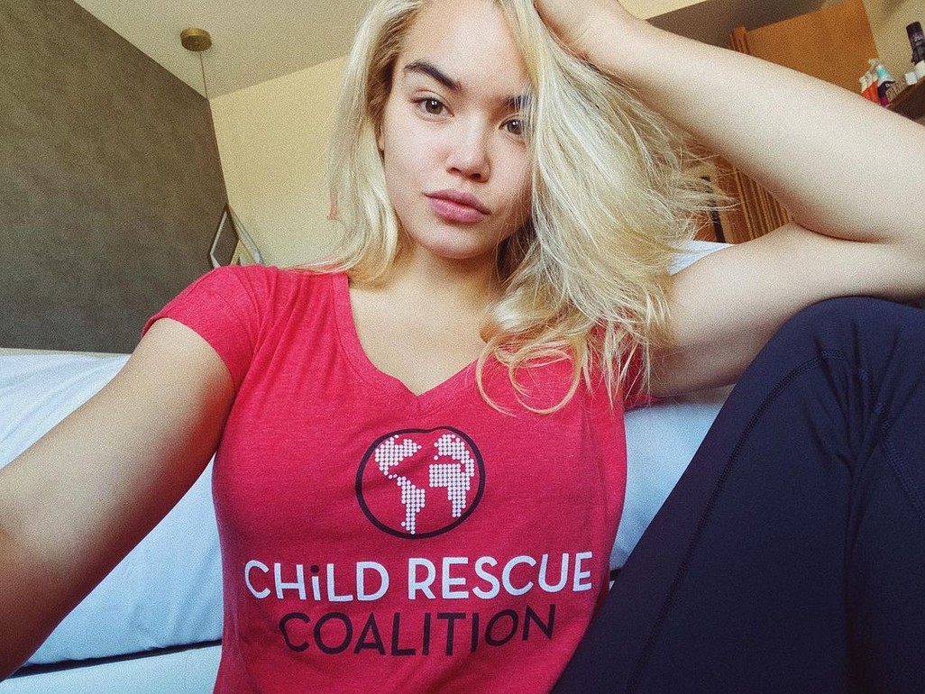 paris-berelc-cute-face-on-seductive-selfies-thefappening-cfd-5 paris berelc cute face on seductive selfies thefappening cfd 5