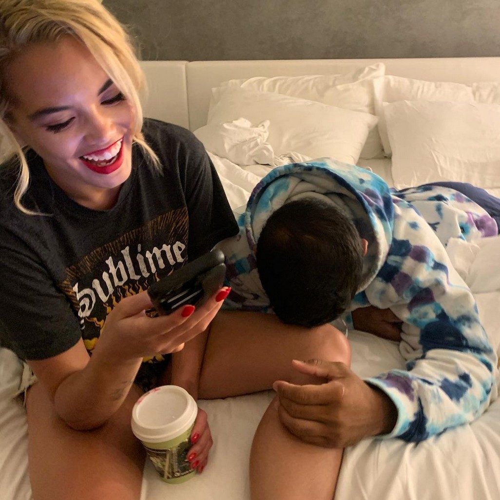 paris-berelc-looks-sexy-in-different-outfits-thefappening-cfd-33 Paris Berelc Leaked Slefie