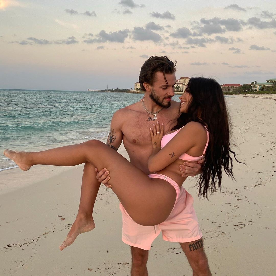 personal-life-of-claudia-tihan-and-her-boyfriend-thefappening-pro-5 personal life of claudia tihan and her boyfriend thefappening pro 5