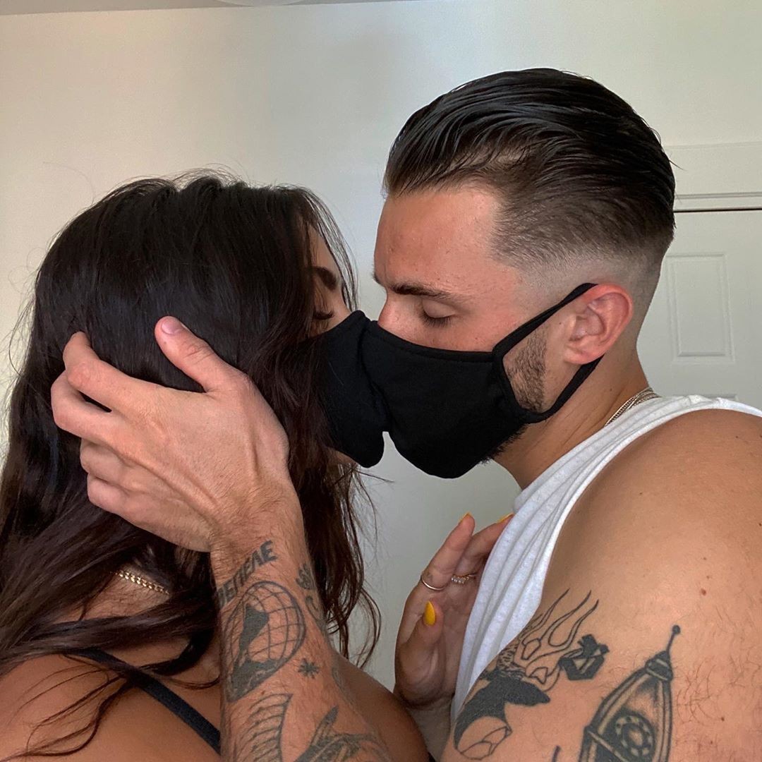 personal-life-of-claudia-tihan-and-her-boyfriend-thefappening-pro-8 personal life of claudia tihan and her boyfriend thefappening pro 8