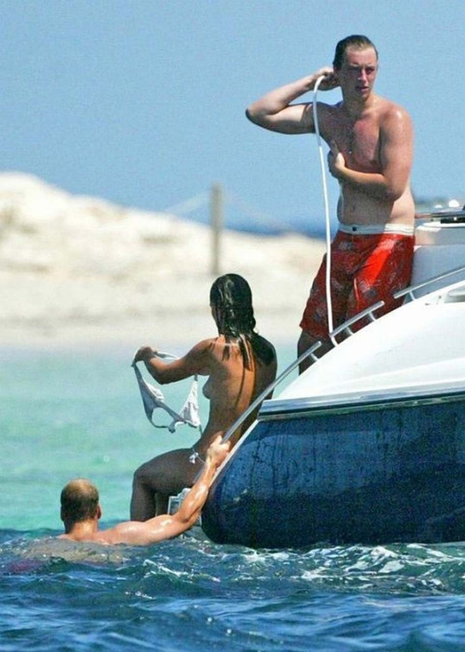 philippa-pippa-middleton-nude-icloud-leaked-8 philippa-pippa-middleton-nude-icloud-leaked-8