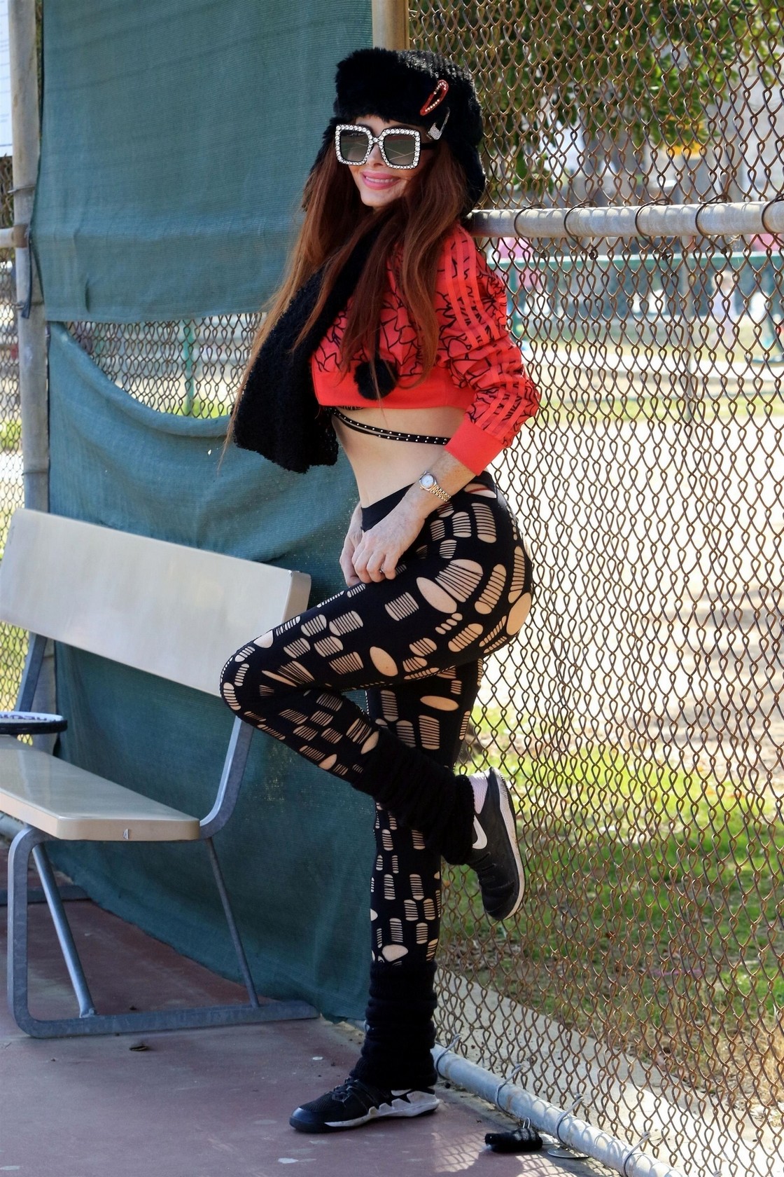 phoebe-price-in-holey-pants-on-the-tennis-court-thefappening-cfd-9 phoebe price in holey pants on the tennis court thefappening cfd 9