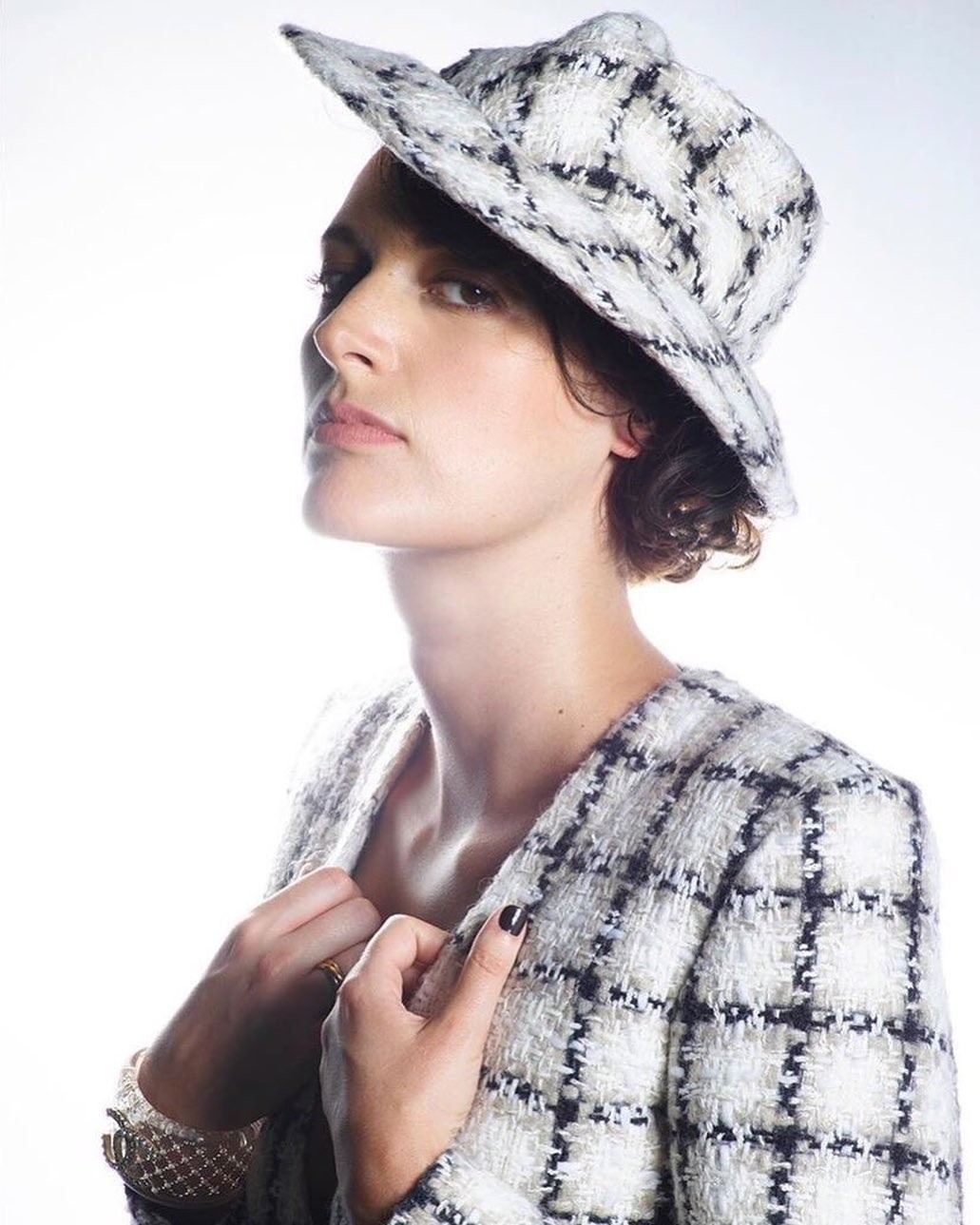phoebe-waller-bridge-sexy-thefappening-cfd-8 Phoebe Waller-Bridge for The Hollywood Reporter Magazine