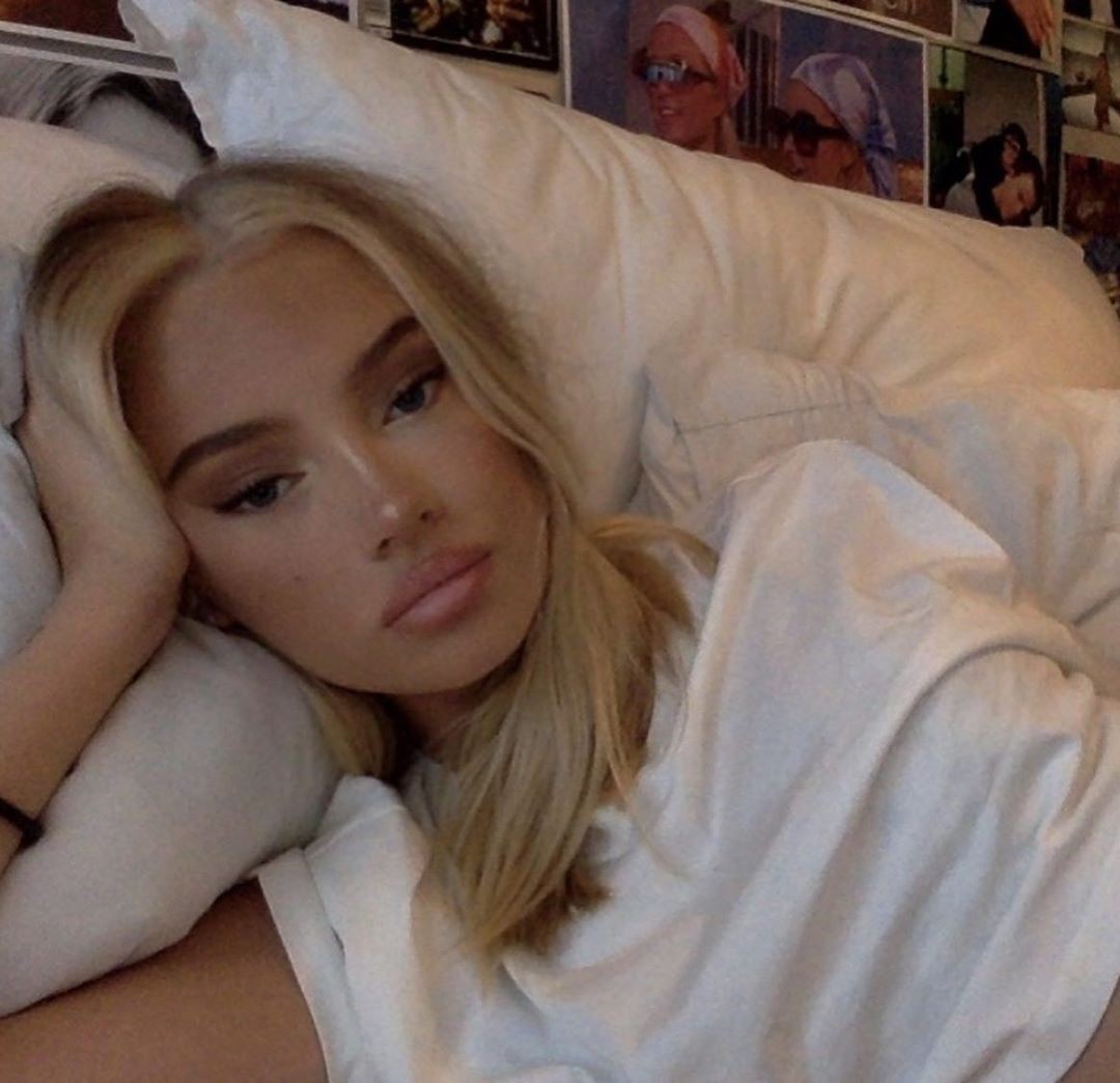 photos-of-emma-ellingsenns-cute-face-that-you-go-to-cum-on-thefappening-pro-11 photos of emma ellingsenns cute face that you go to cum on thefappening pro 11