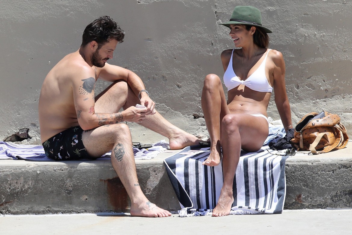 pia-miller-sexy-bikini-41 pia miller sexy bikini 41