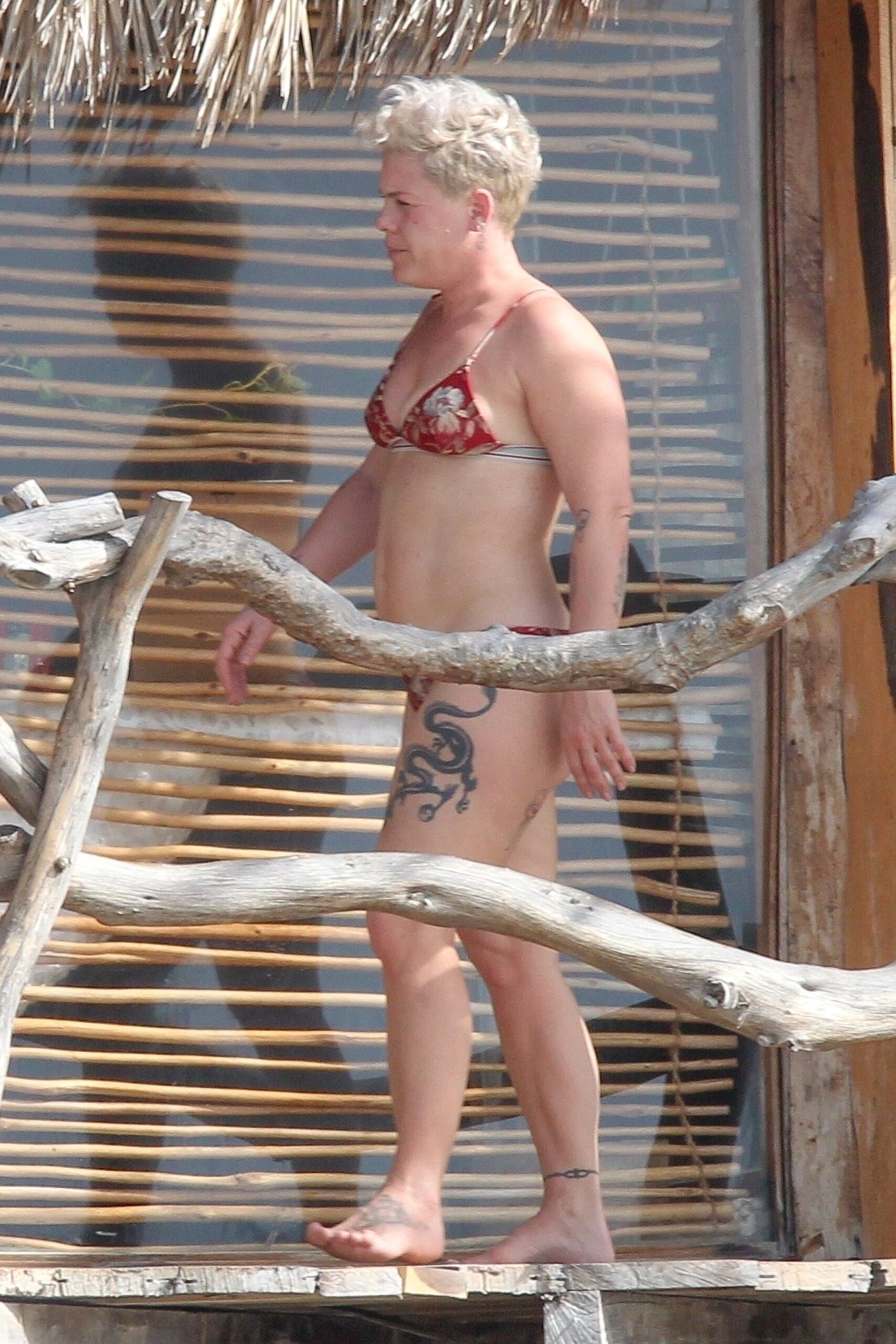 pink-sexy-bikini-1 pink sexy bikini 1 scaled