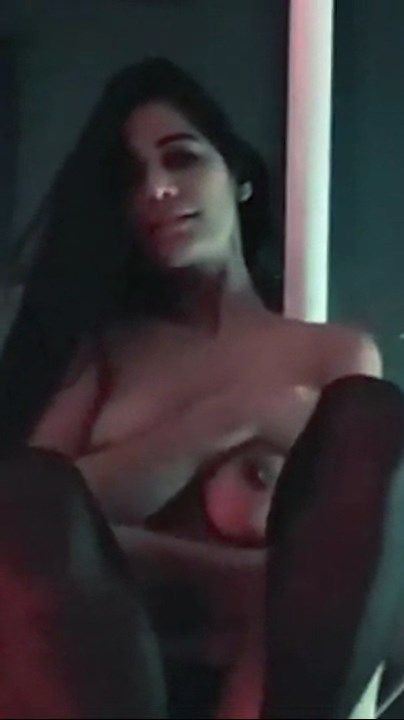 poonam-pandey-nude-22 poonam pandey nude 22