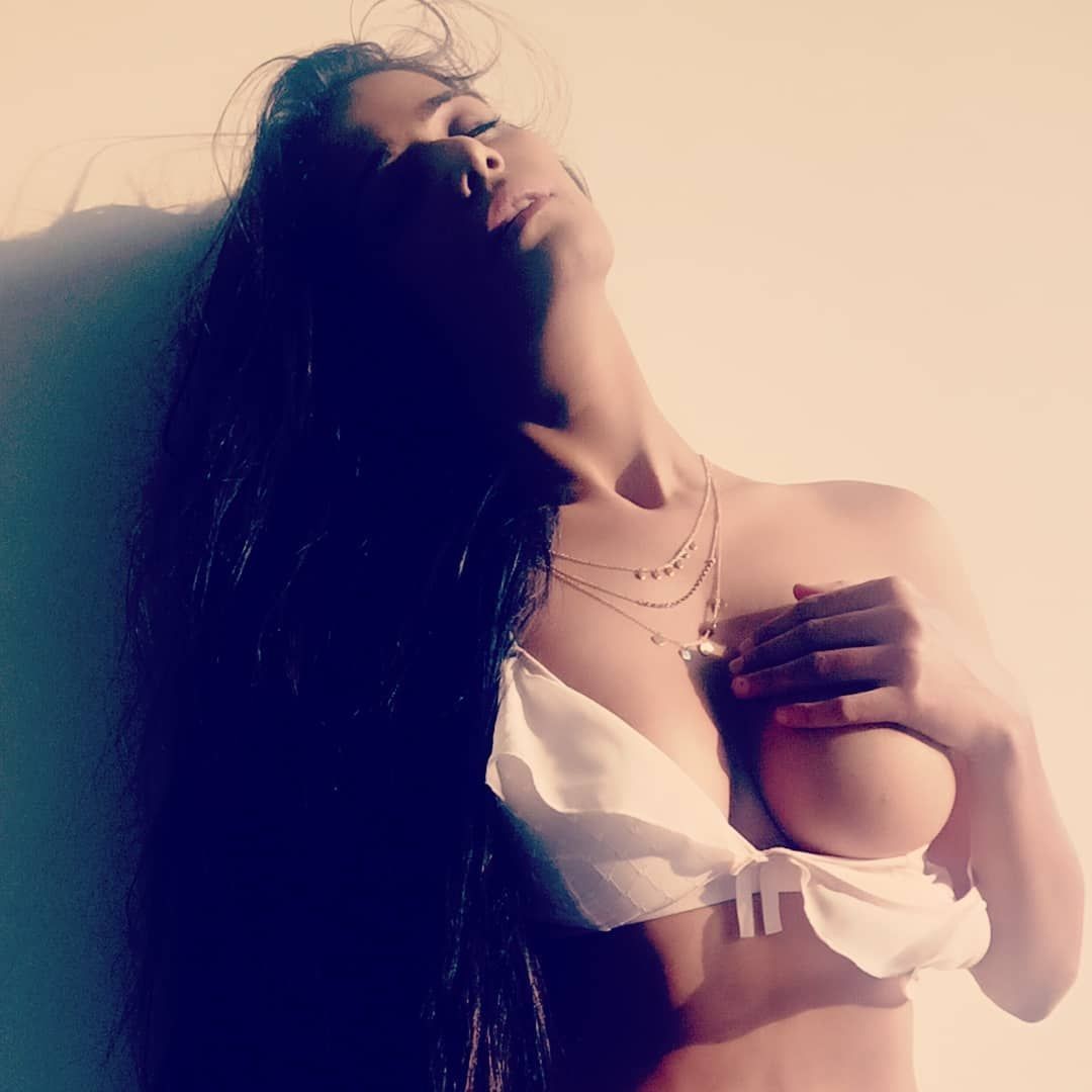 poonam-pandey-nude-7 poonam pandey nude 7