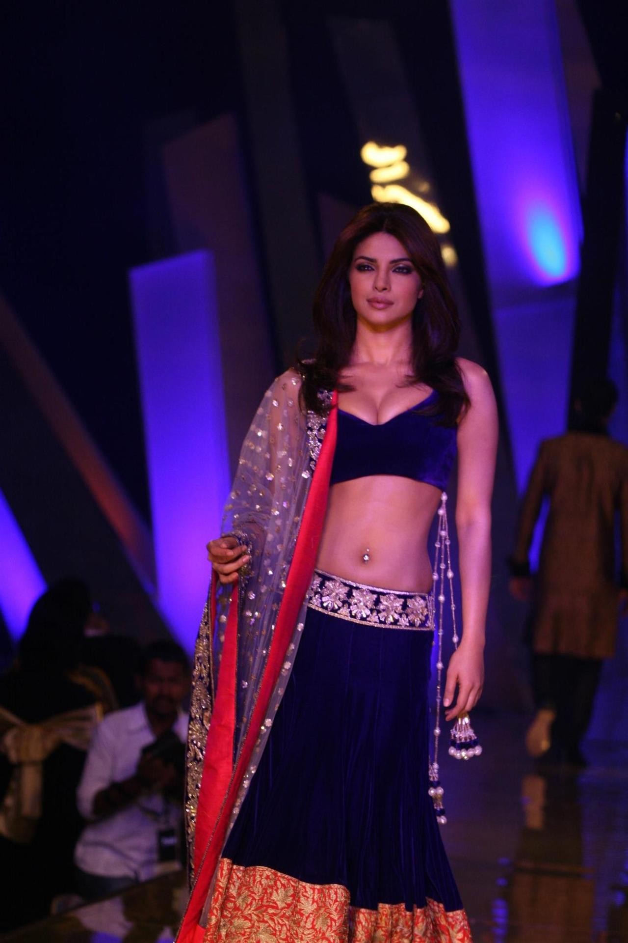 priyanka-chopra-nude-sexy-11 Priyanka-Chopra-Nude-Sexy-11