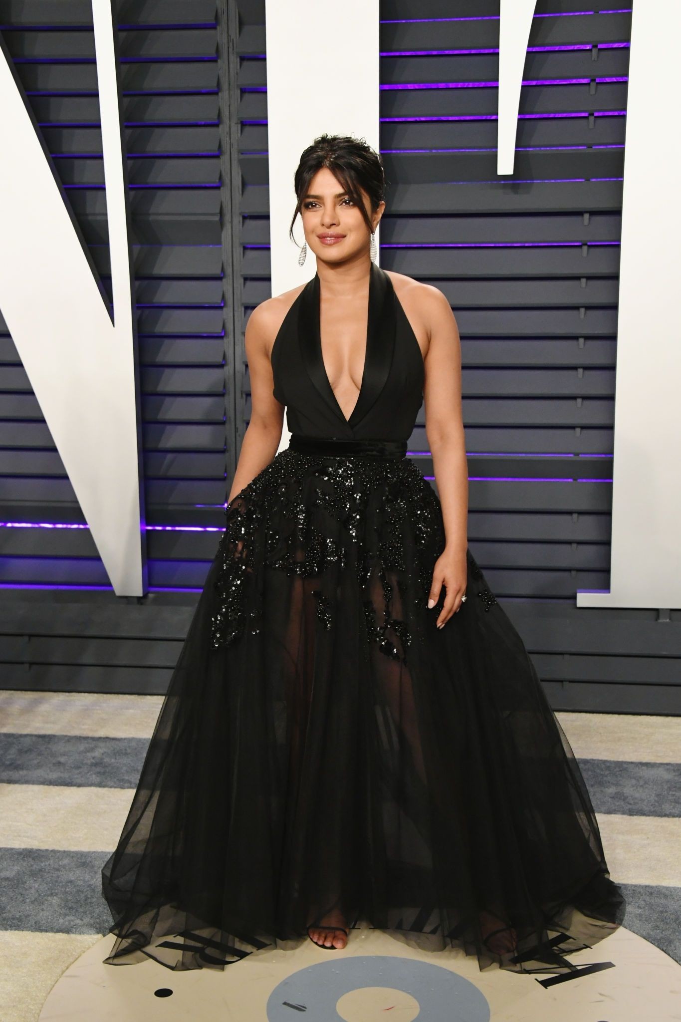 priyanka-chopra-sexy-oscar-party-12 priyanka chopra sexy oscar party 12