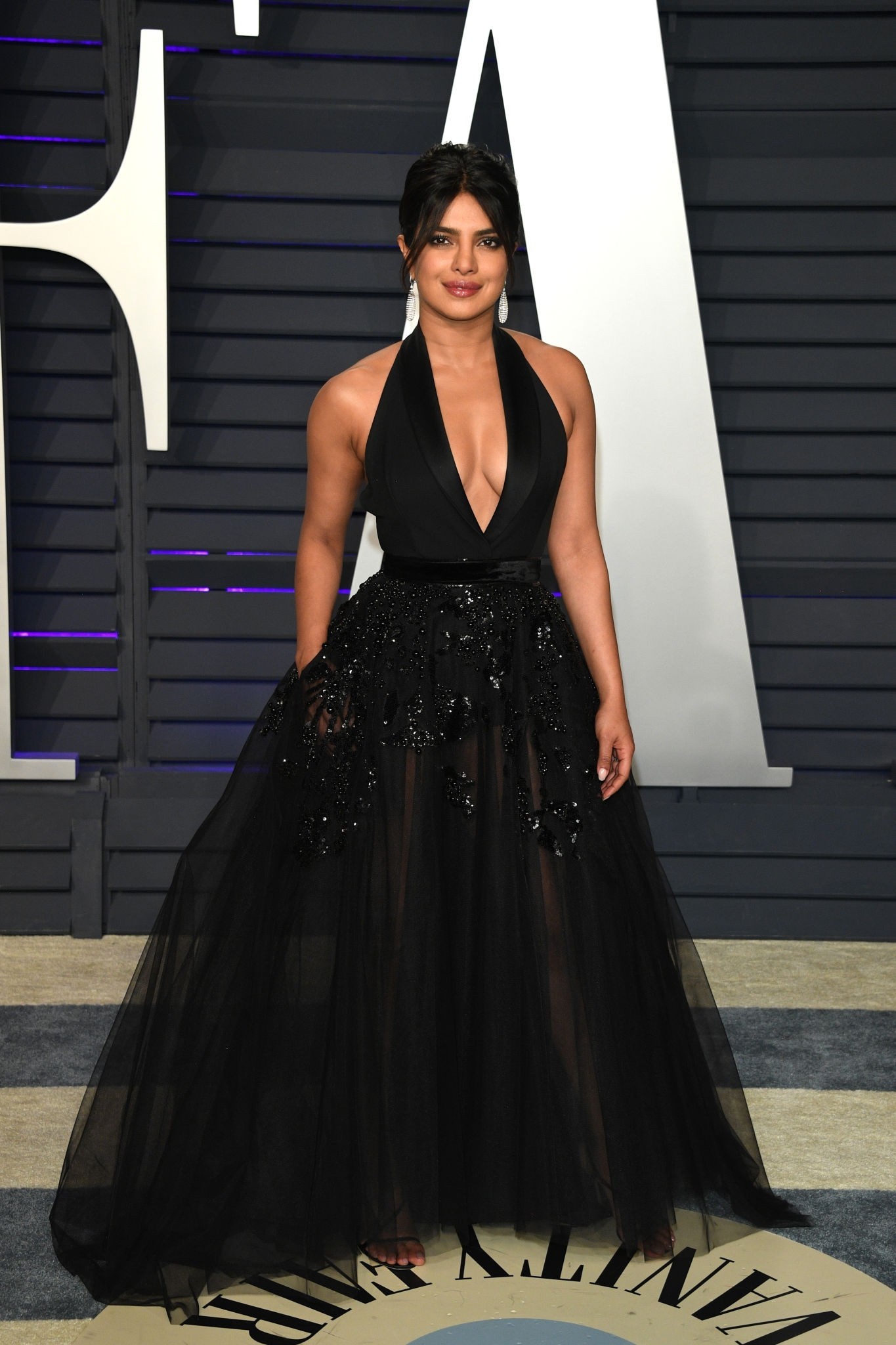 priyanka-chopra-sexy-oscar-party-3 priyanka chopra sexy oscar party 3