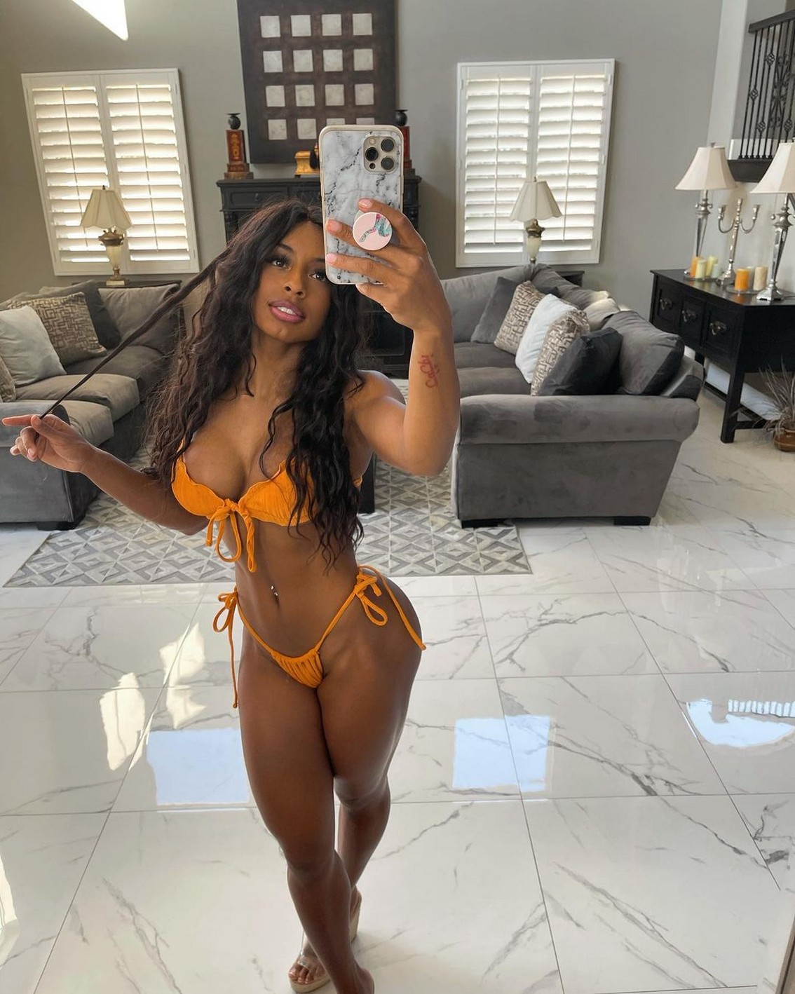 qimmah-russo-sexy-bikini-selfie-thefappening-cfd-10-1 Qimmah Russo Tiny Bkini