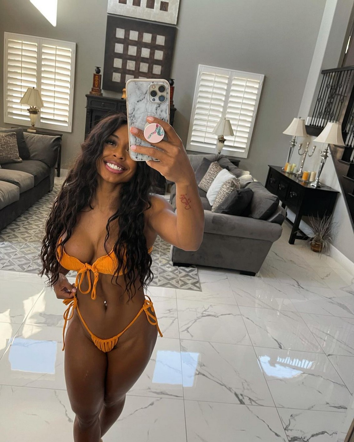 qimmah-russo-sexy-bikini-selfie-thefappening-cfd-9 Qimmah Russo Bikini Selfie
