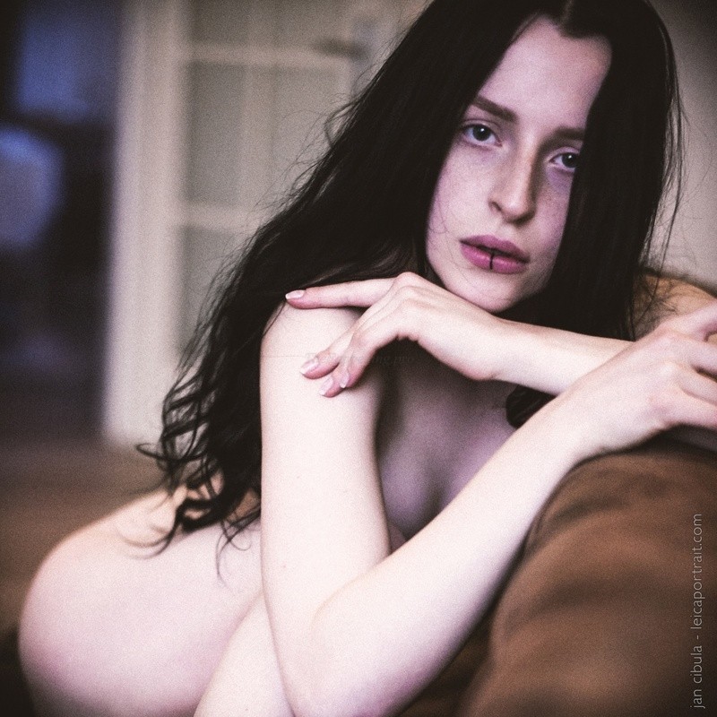 quinn-linden-nude-goth-model-22 quinn linden nude goth model 22