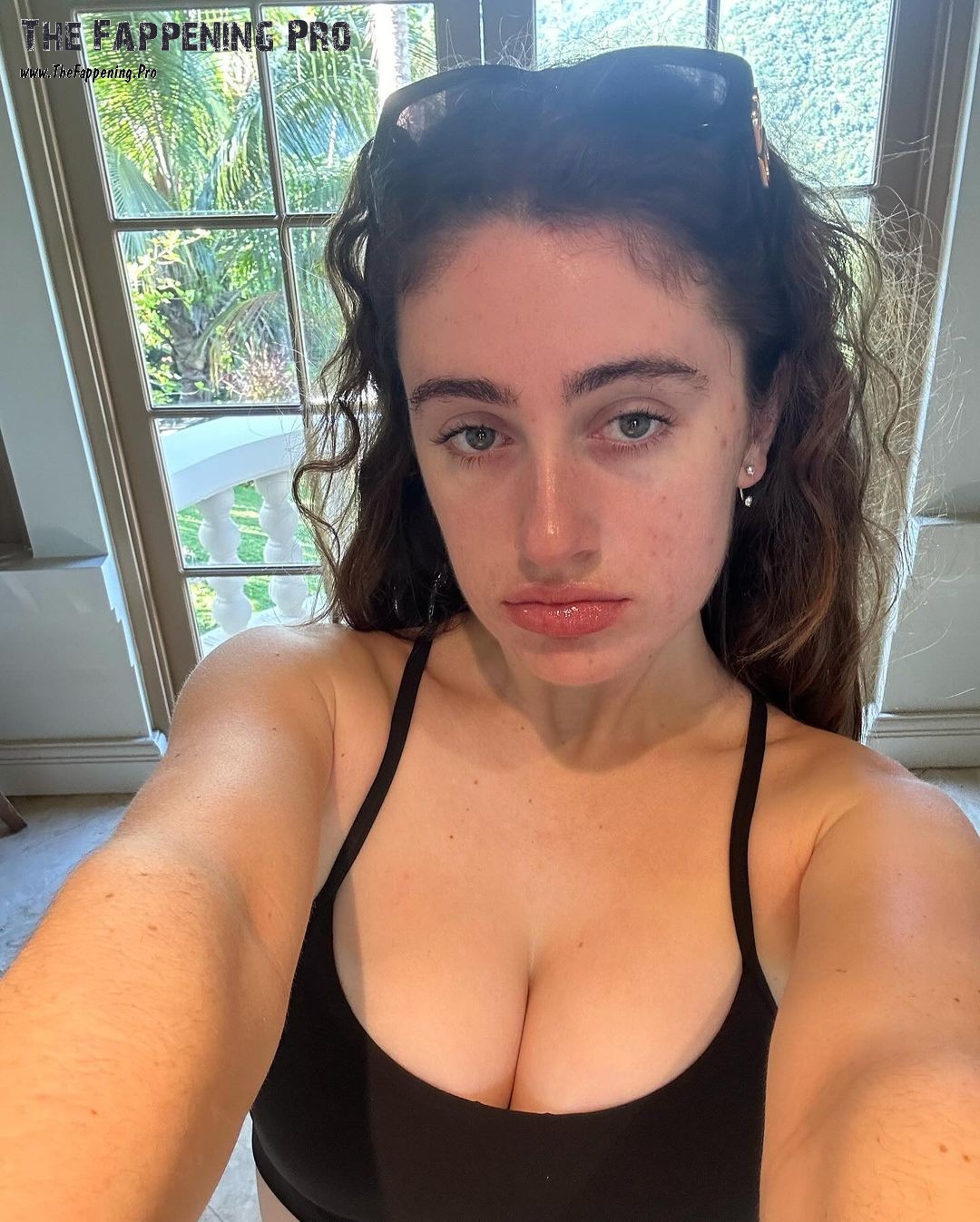 rachel-sennott-hot-selfie-thefappening-cfd-7 rachel sennott hot selfie thefappening cfd 7