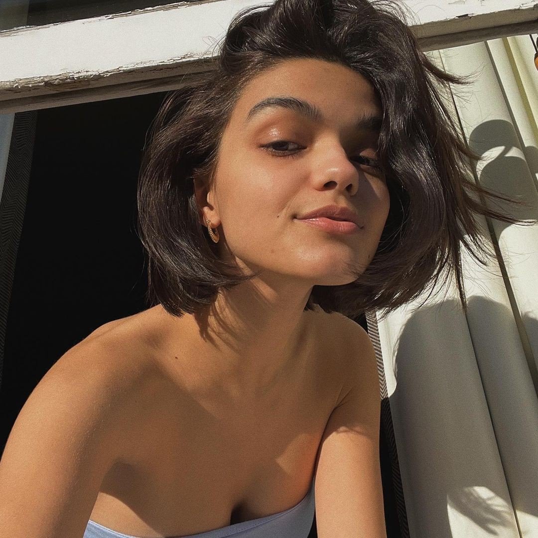 rachel-zegler-selfie-thefappening-cfd-1 Rachel Zegler Hot On Selfie