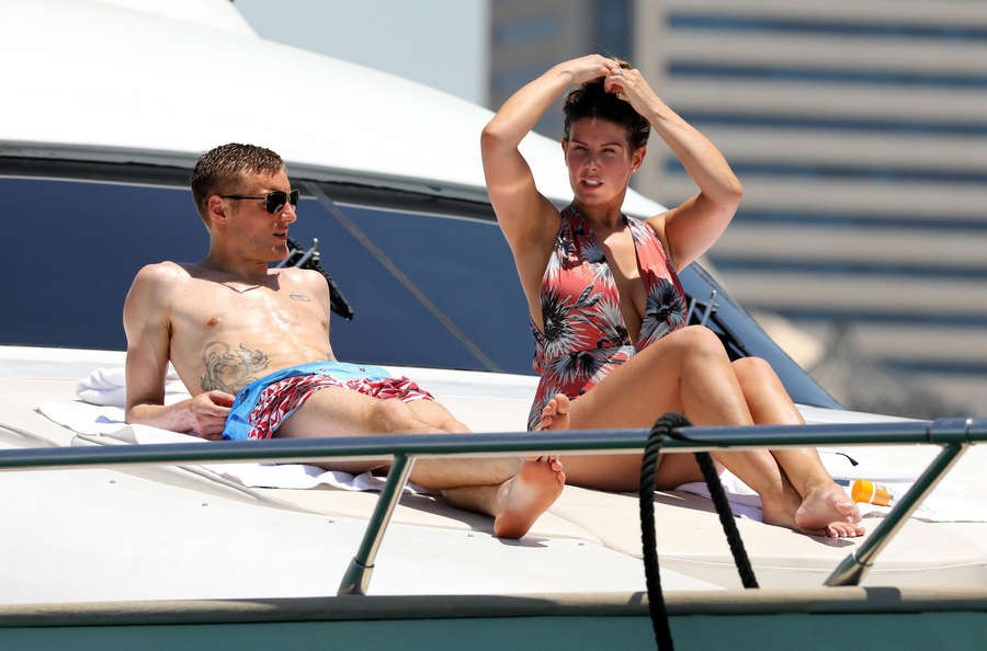 rebekah-vardy-hot-milf-in-revealing-bikini-thefappening-pro-16 rebekah vardy hot milf in revealing bikini thefappening pro 16
