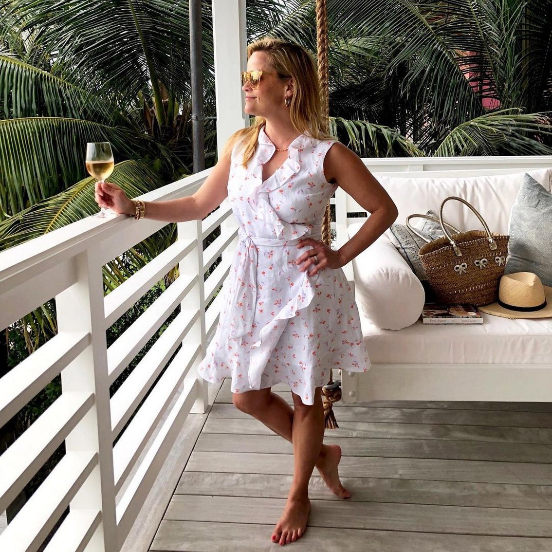 reese-witherspoon-barefoot-thefappening-cfd-3 Reese Witherspoon Bare Feet
