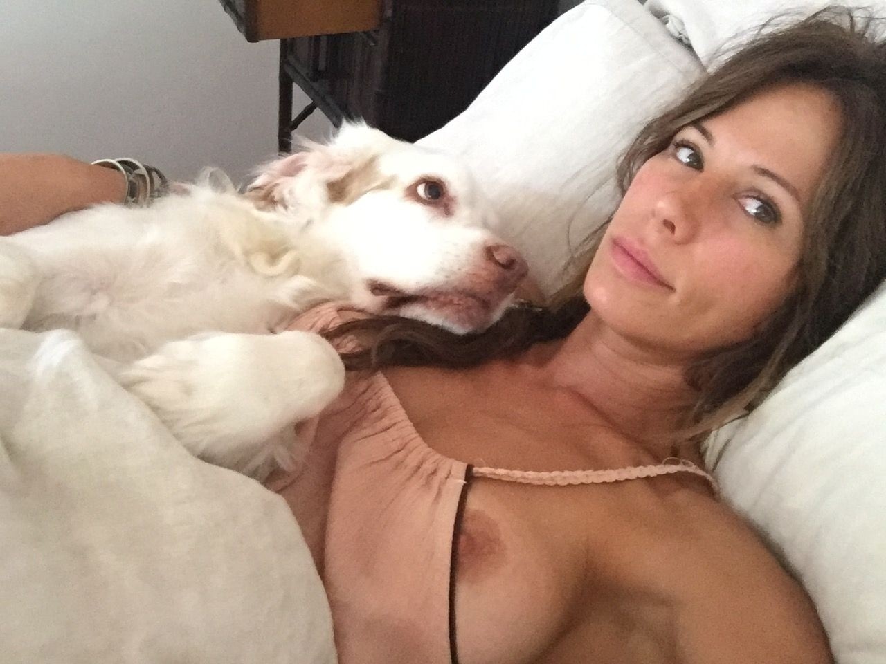 rhona-mitra-nude-fappening-part-two-13 Rhona-Mitra-Nude-Fappening-Part-Two-13