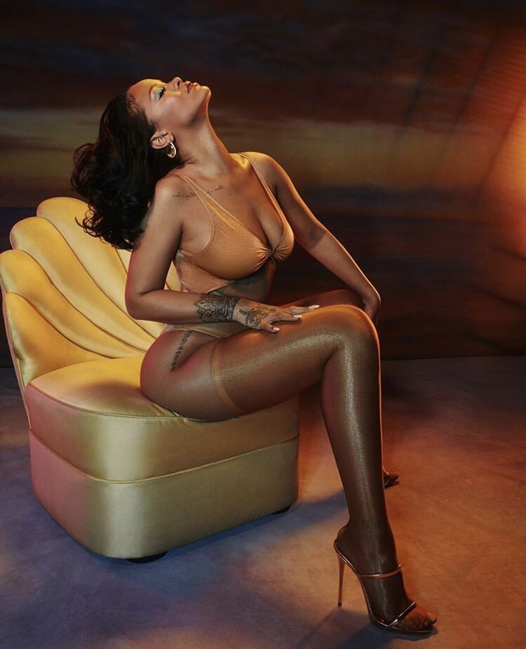 rihanna-hot-for-savage-x-fenty-8 rihanna hot for savage x fenty 8
