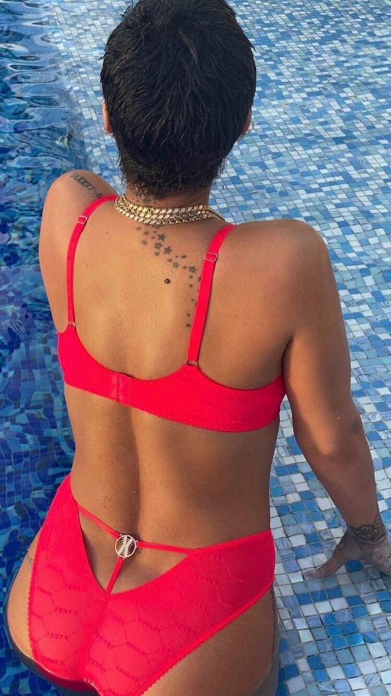 rihanna-hot-in-red-lingerie-thefappening-cfd-4 rihanna hot in red lingerie thefappening cfd 4