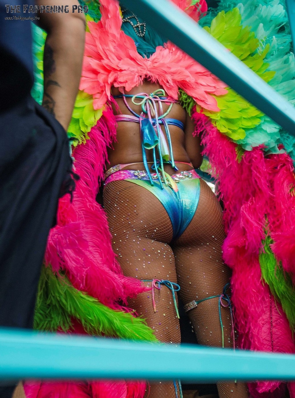 rihanna-hot-thefappening-cfd-11 rihanna hot thefappening cfd 11