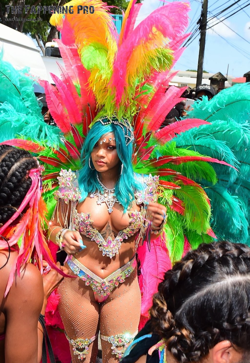 rihanna-hot-thefappening-cfd-21 rihanna hot thefappening cfd 21