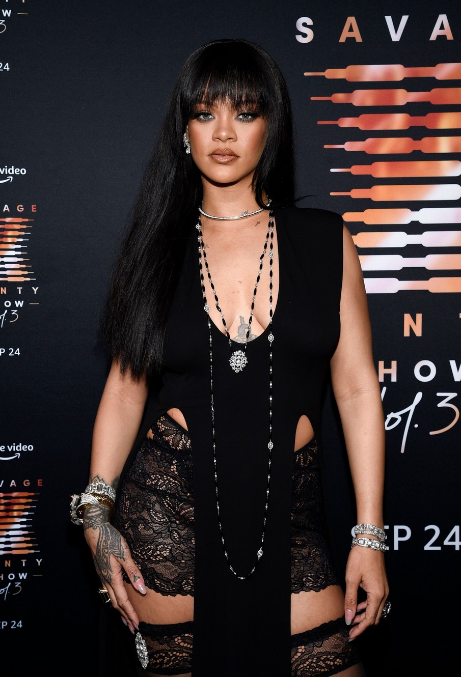rihanna-in-stockings-thefappening-cfd-14 rihanna in stockings thefappening cfd 14
