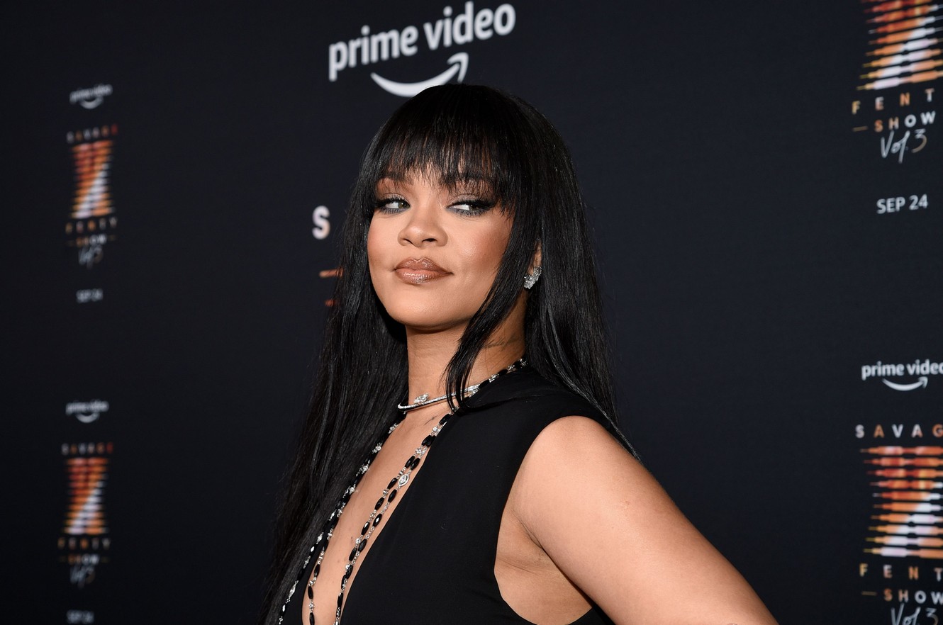rihanna-in-stockings-thefappening-cfd-22 rihanna in stockings thefappening cfd 22