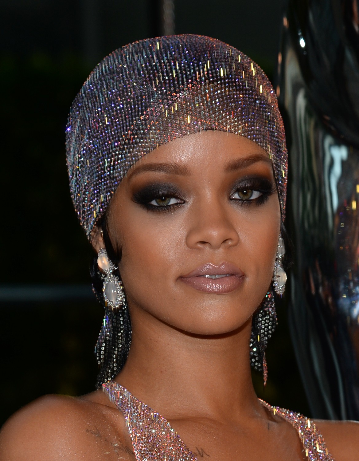 rihanna-naked-dress-thefappening-cfd-100 rihanna naked dress thefappening cfd 100