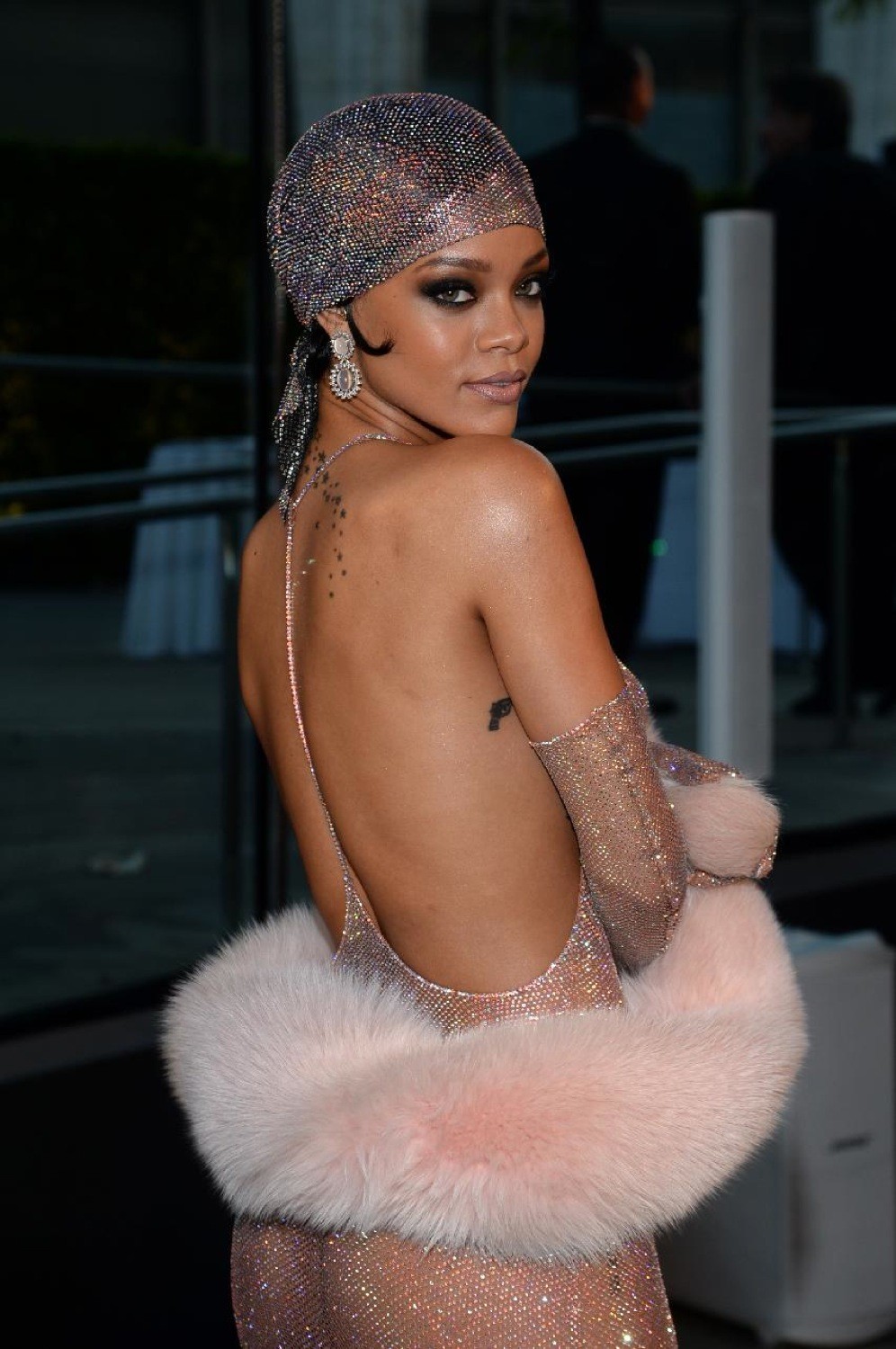 rihanna-naked-dress-thefappening-cfd-52 rihanna naked dress thefappening cfd 52