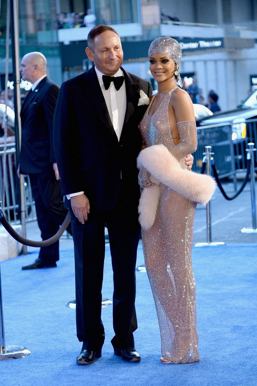 rihanna-naked-dress-thefappening-cfd-65 rihanna naked dress thefappening cfd 65