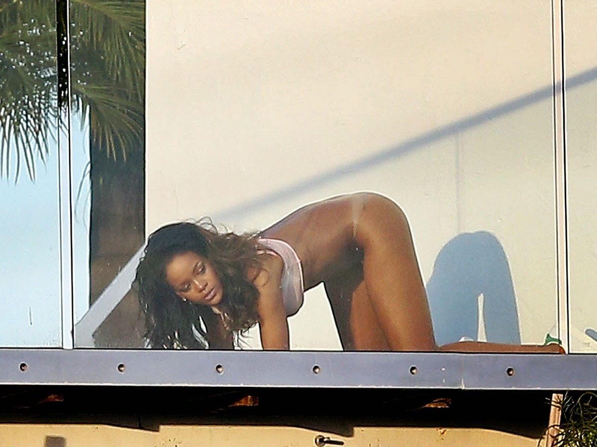 rihanna-nude-the-fappening-pro-12 rihanna nude the fappening pro 12