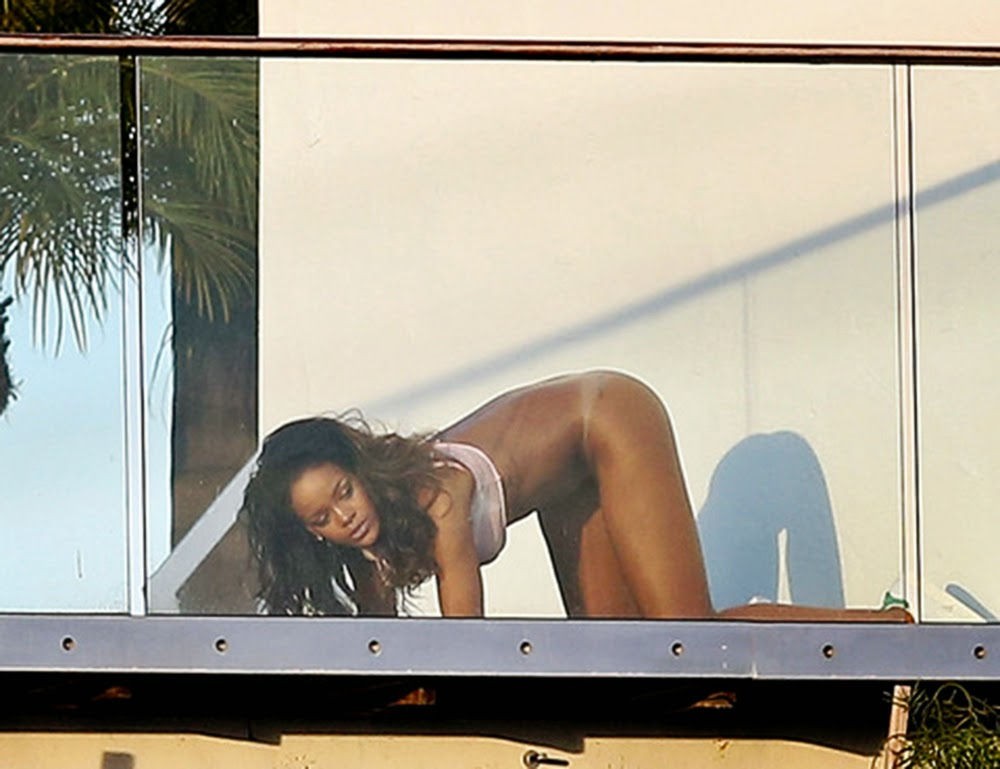 rihanna-nude-the-fappening-pro-23 rihanna nude the fappening pro 23