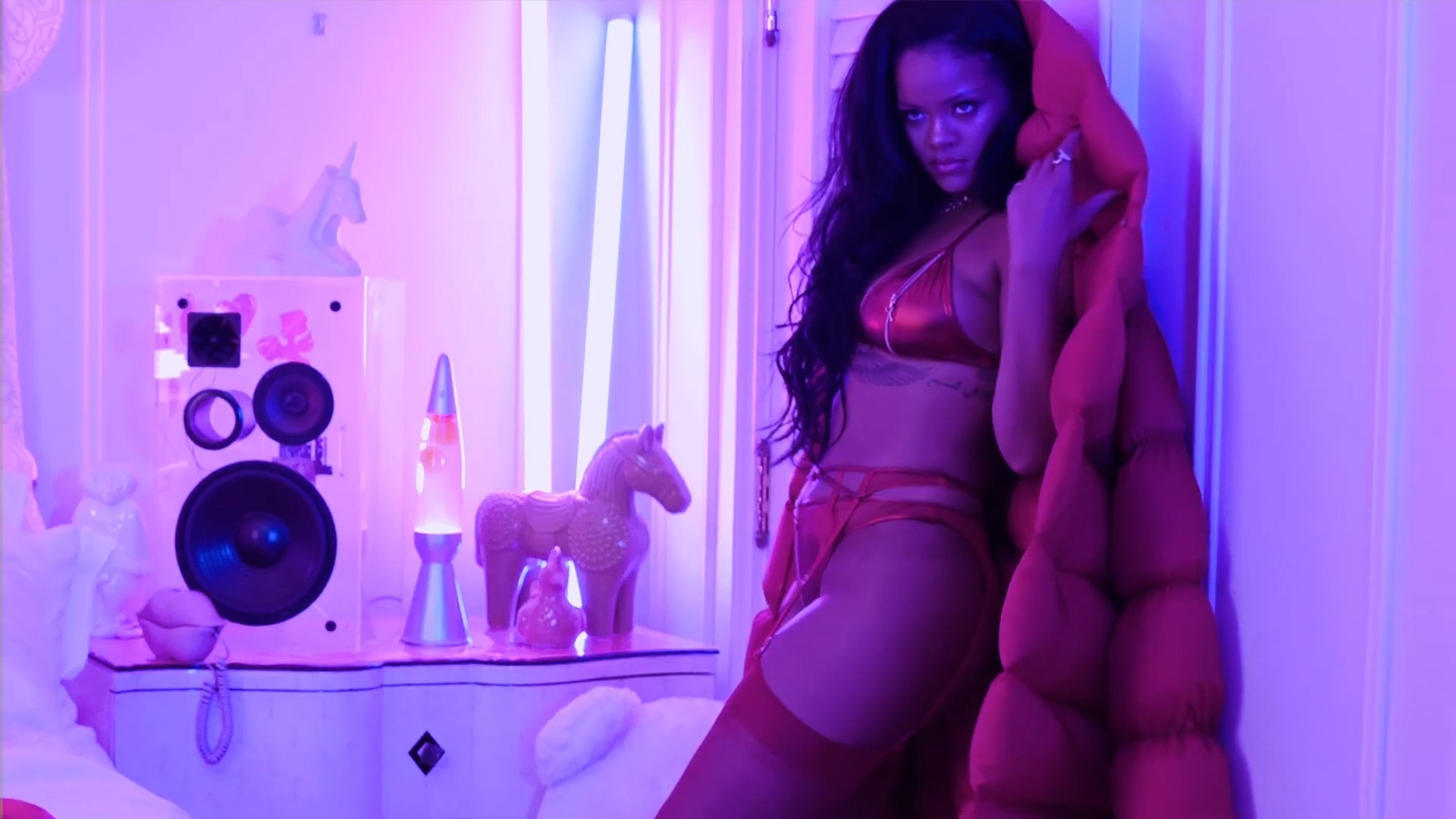 rihanna-savage-x-fenty-valentines-day-thefappening-cfd-12 rihanna savage x fenty valentines day thefappening cfd 12