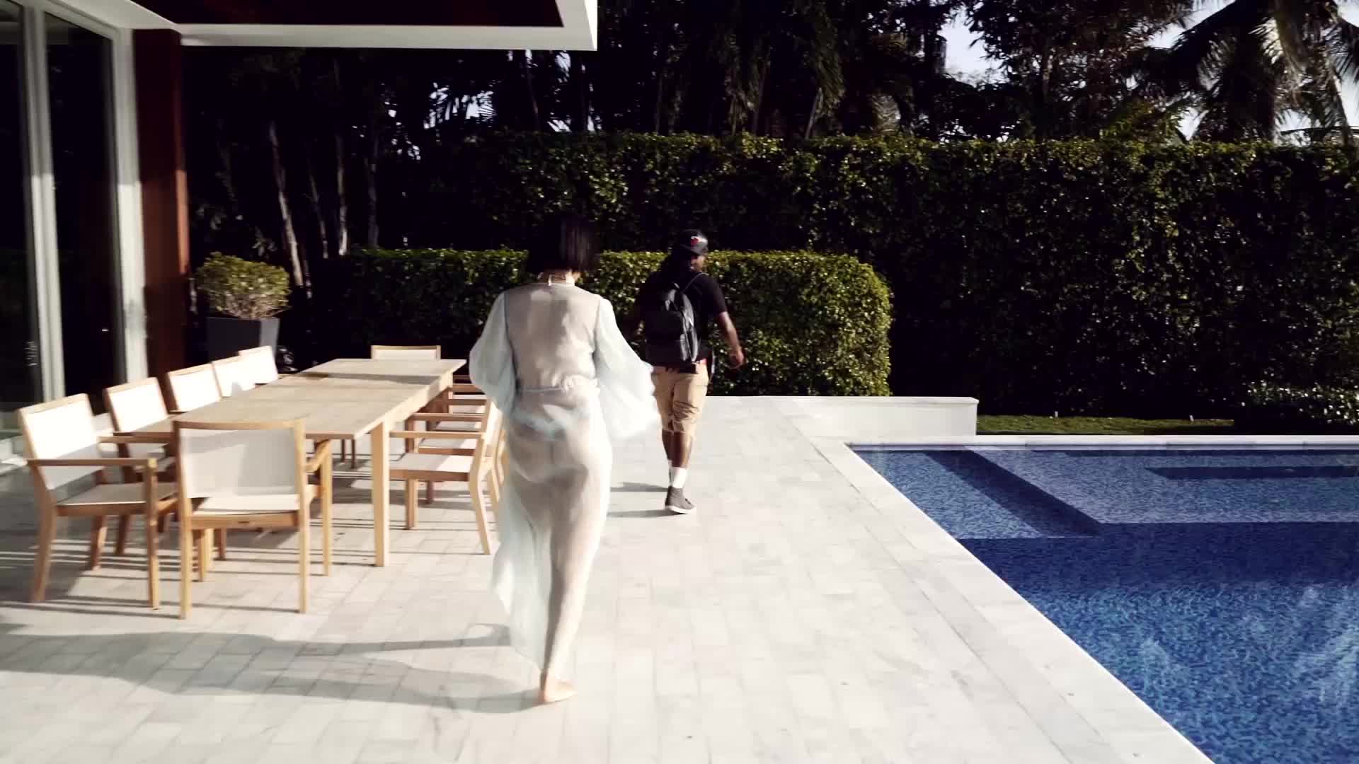 Rihanna Ass