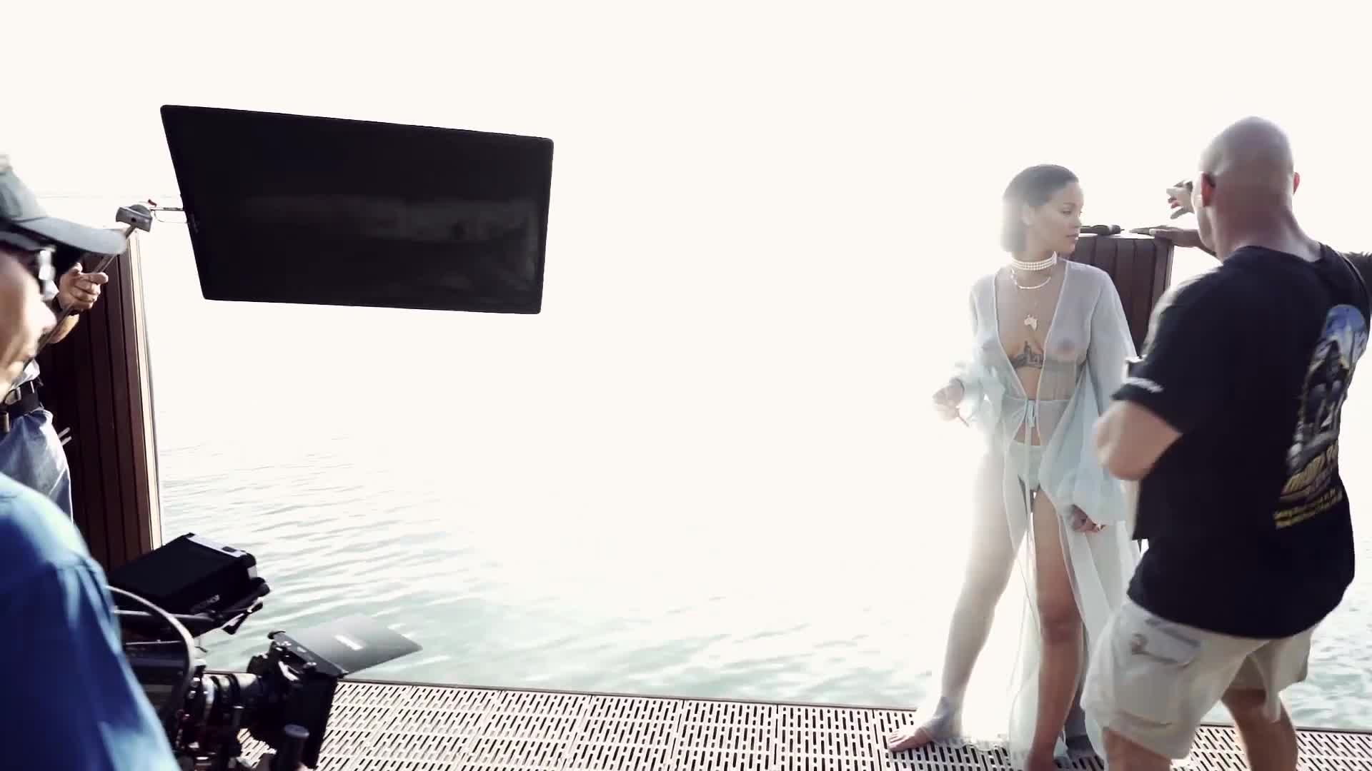 Rihanna-See-Through-BTS-8