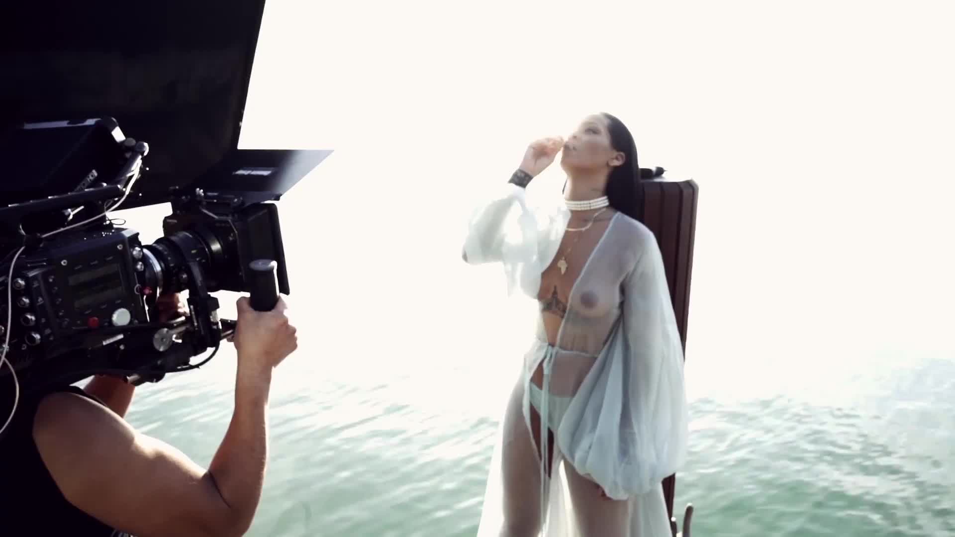 Rihanna Topless Sexy