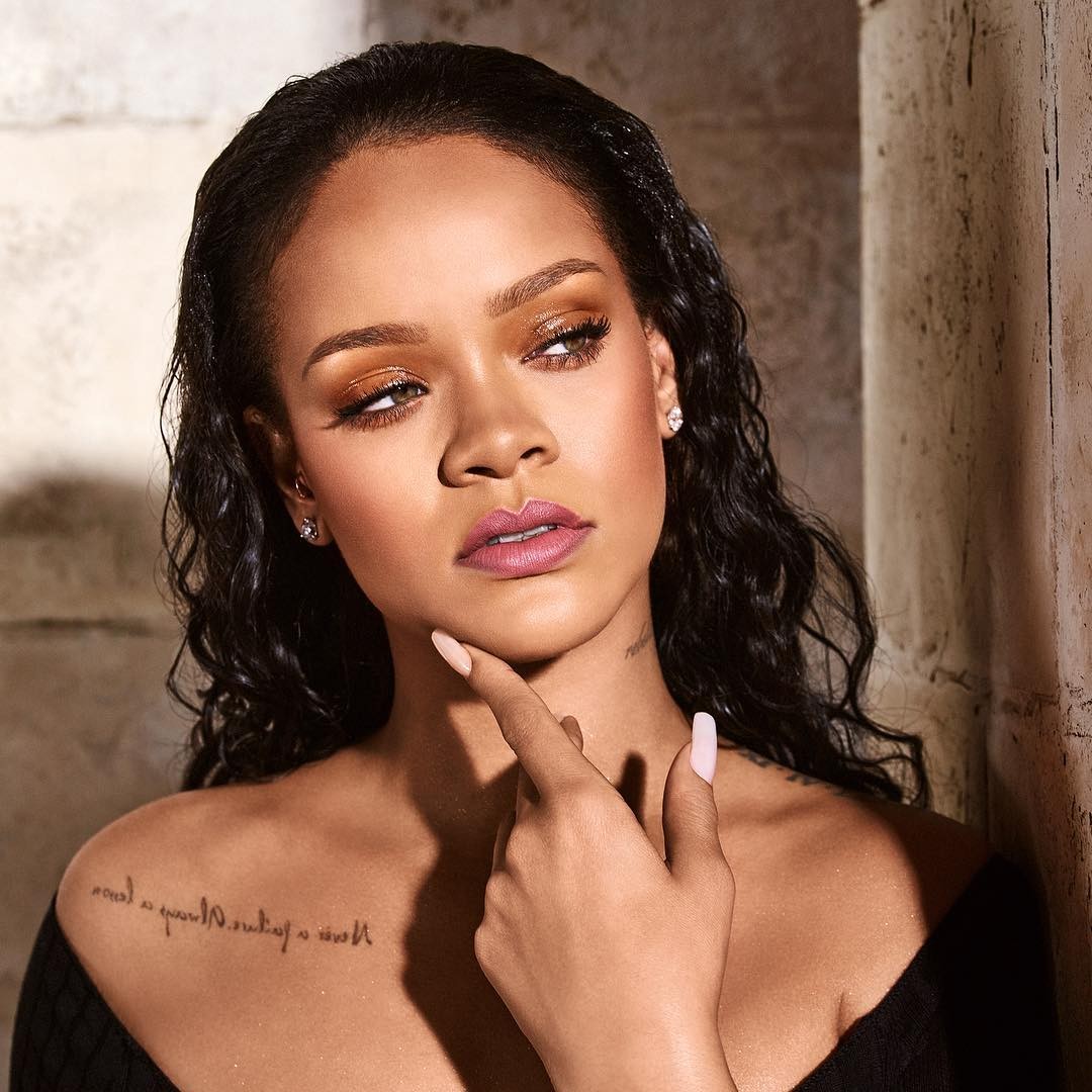 rihanna-sexy-2018-16 rihanna sexy 2018 16