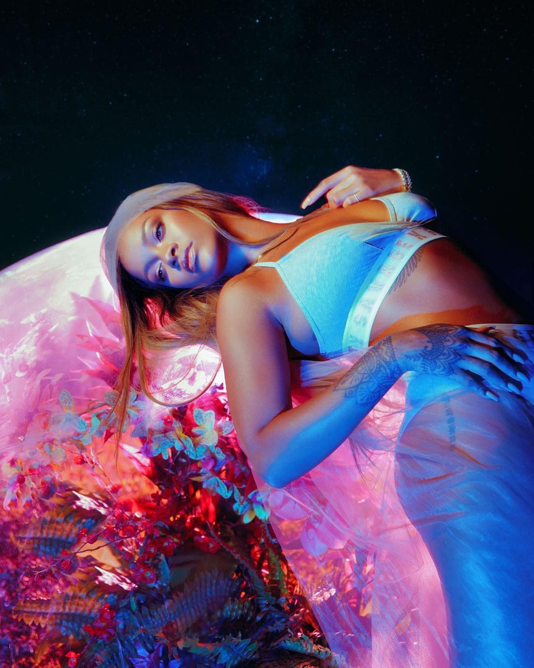 rihanna-sexy-2018-3 rihanna sexy 2018 3