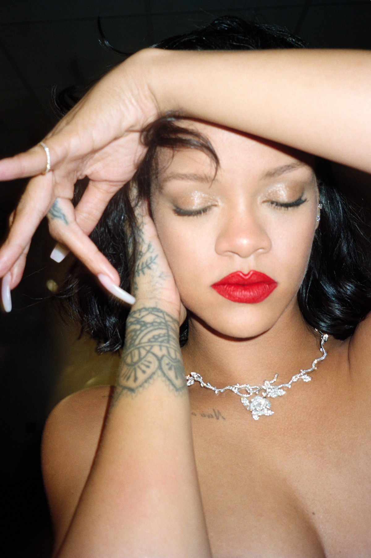 rihanna-sexy-bdsm-interview-magazine-11 Rihanna Jewerly
