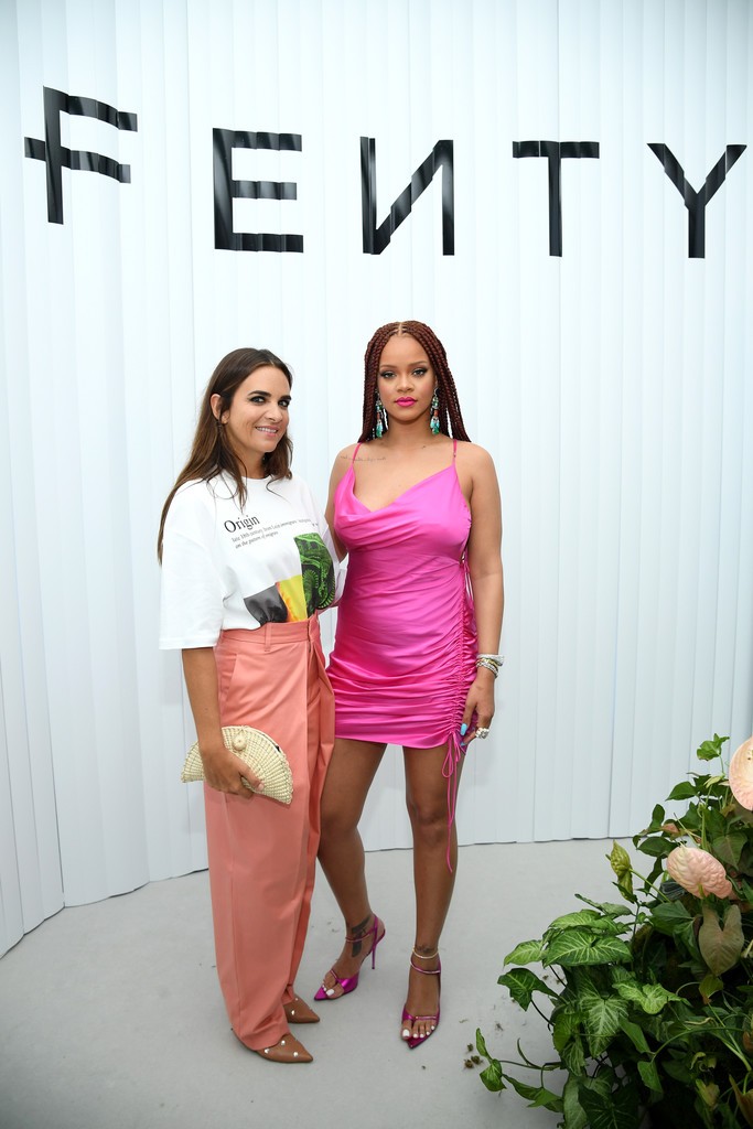 rihanna-sexy-pink-dress-at-fenty-2 Rihanna Hot at FENTY