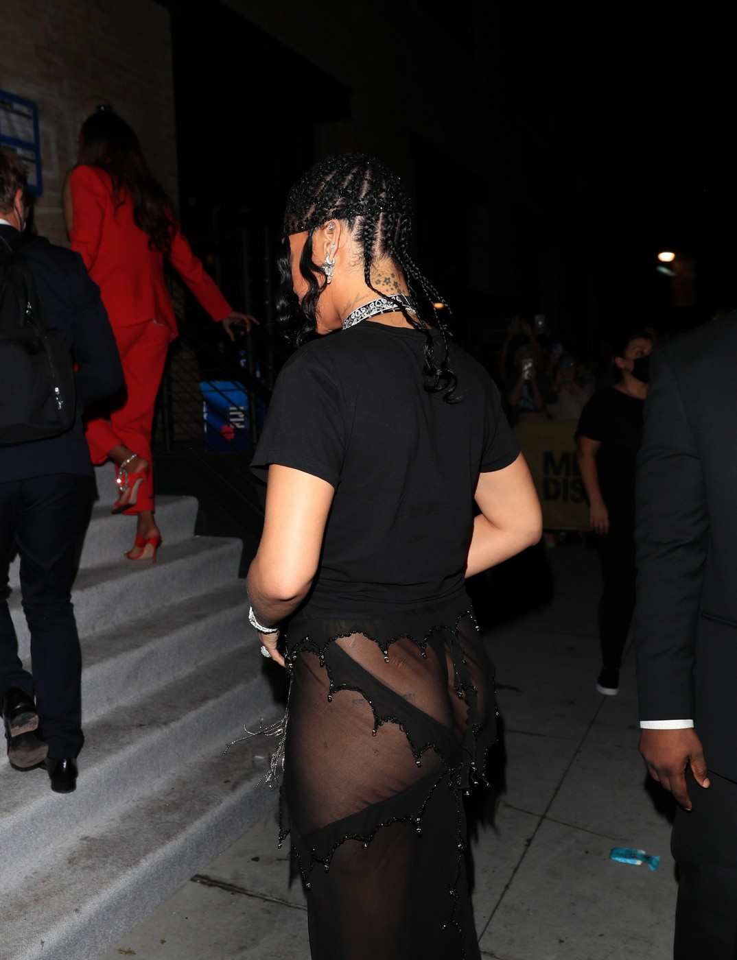 rihanna-showed-off-her-panties-in-a-see-through-skirt-thefappening-cfd-10 Rihanna Showed Off Her Panties In A See Through Skirt