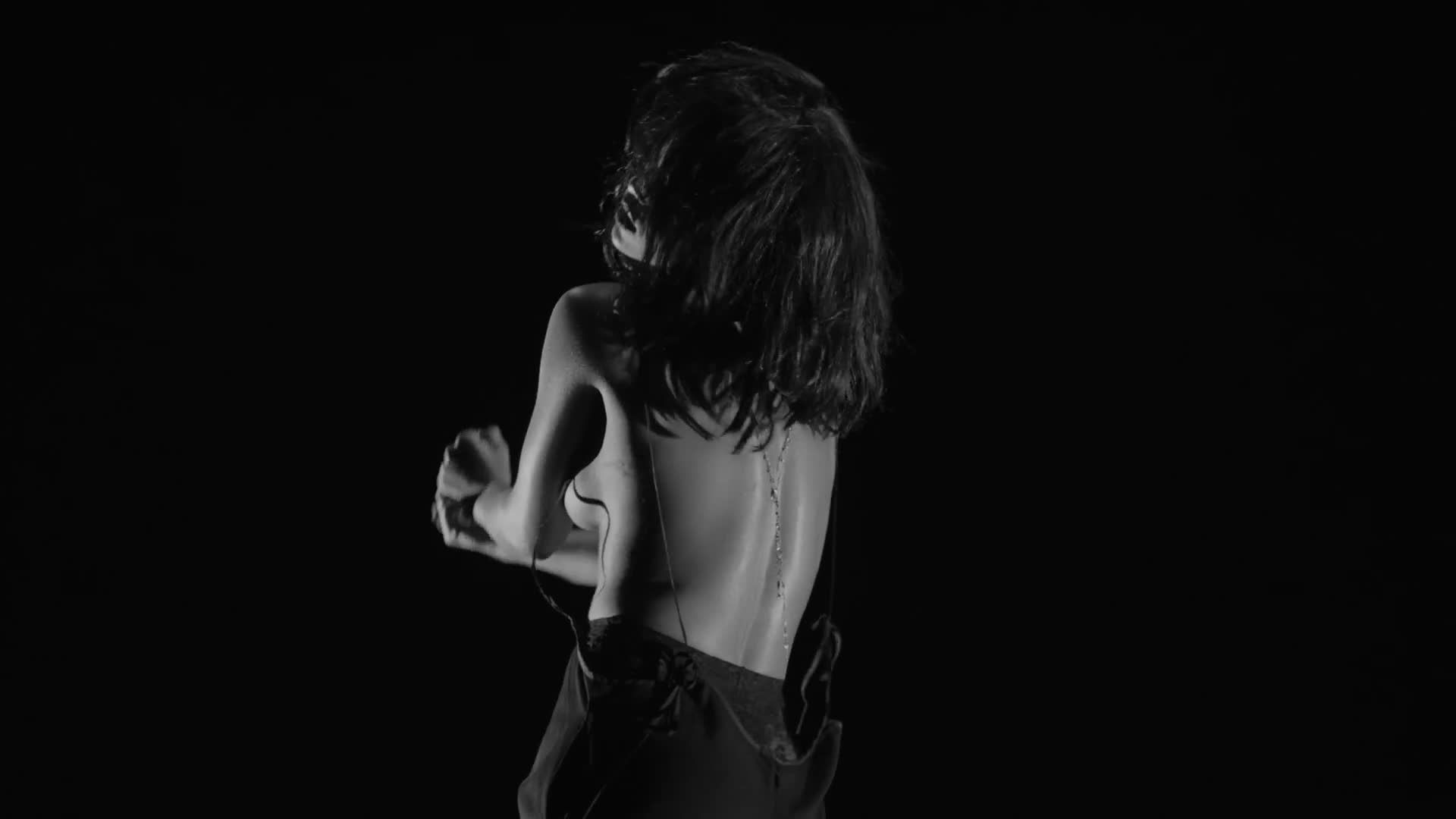 rihanna-topless-see-through-11 Rihanna-Topless-See-Through-11