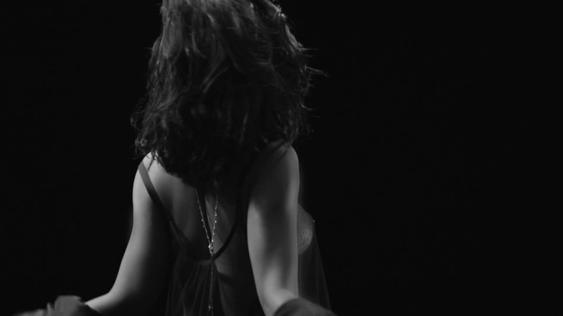 rihanna-topless-see-through-5 Rihanna-Topless-See-Through-5