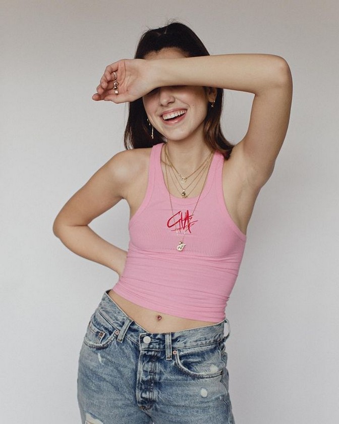rina-lipa-see-through Rina Lipa See Through