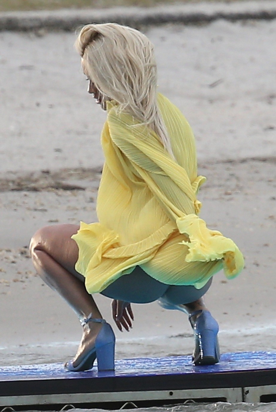 rita-ora-ass-upskirt-thefappening-cfd-26 rita ora ass upskirt thefappening cfd 26