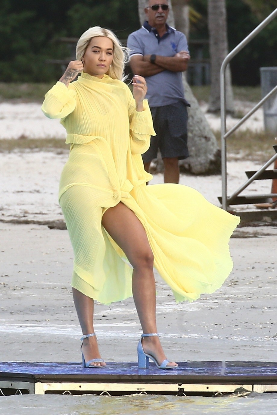 rita-ora-ass-upskirt-thefappening-cfd-36 rita ora ass upskirt thefappening cfd 36