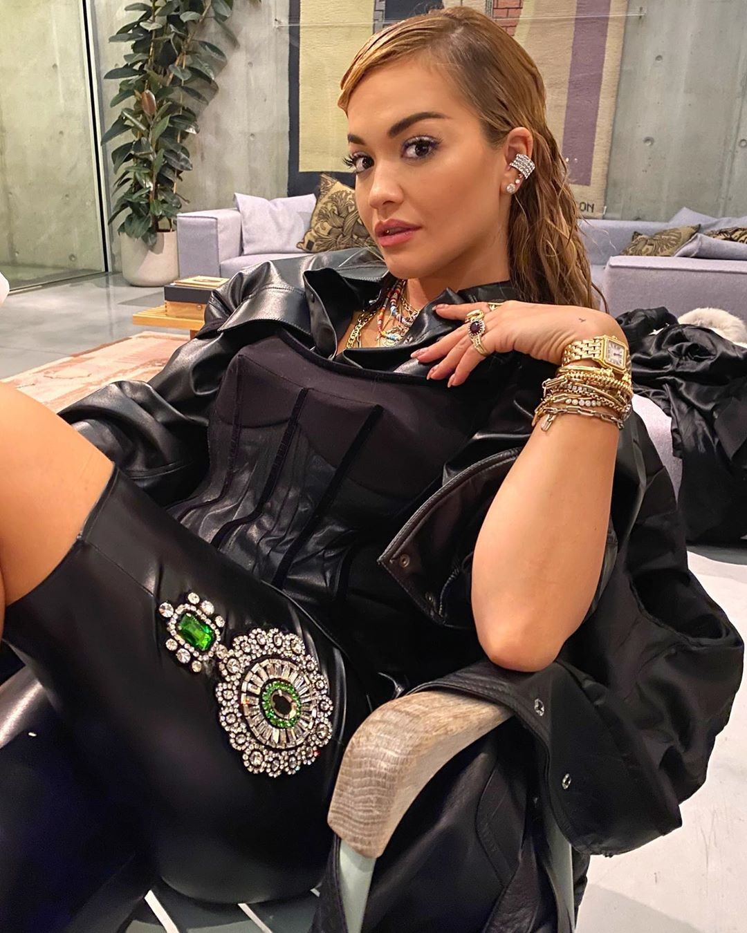 rita-ora-in-a-hot-bath-after-a-hard-day-thefappeningpro-7 rita ora in a hot bath after a hard day thefappeningpro 7